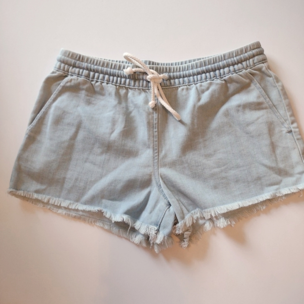 Aerie Ligh Wash Chambray Pull On Shorts Small